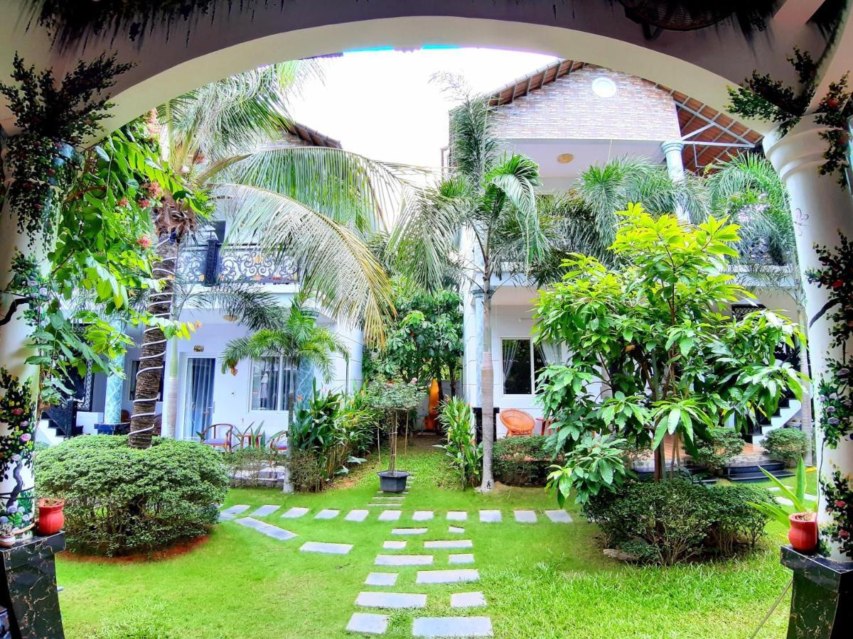 Phu Quoc Hotel Bagian luar foto